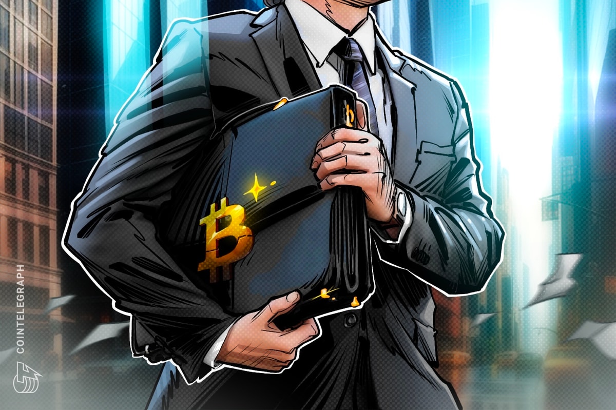 JUST IN : Bitcoin Accounts For One-Third of Investor Crypto Portfolios in 2025